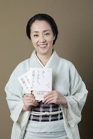 夜は会員制。中目黒「青家」でいただく、京都の家庭料理“おばんざい”ランチことりっぷ