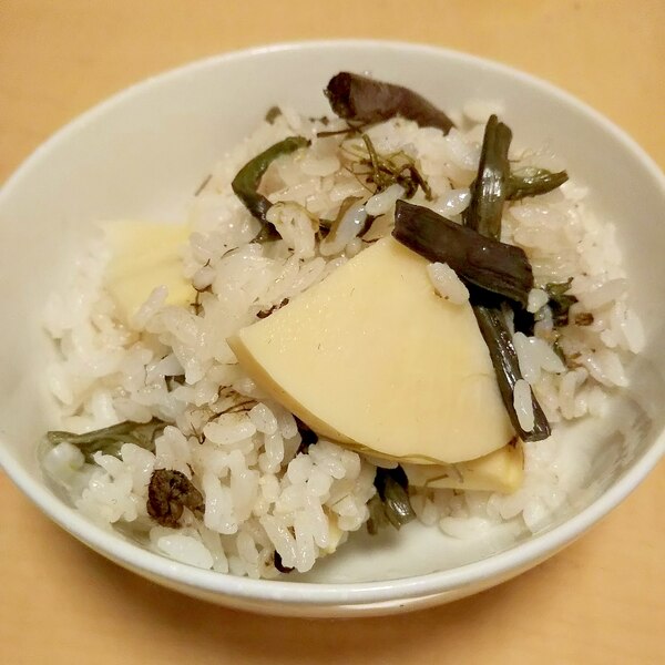 わらびの炊き込みご飯