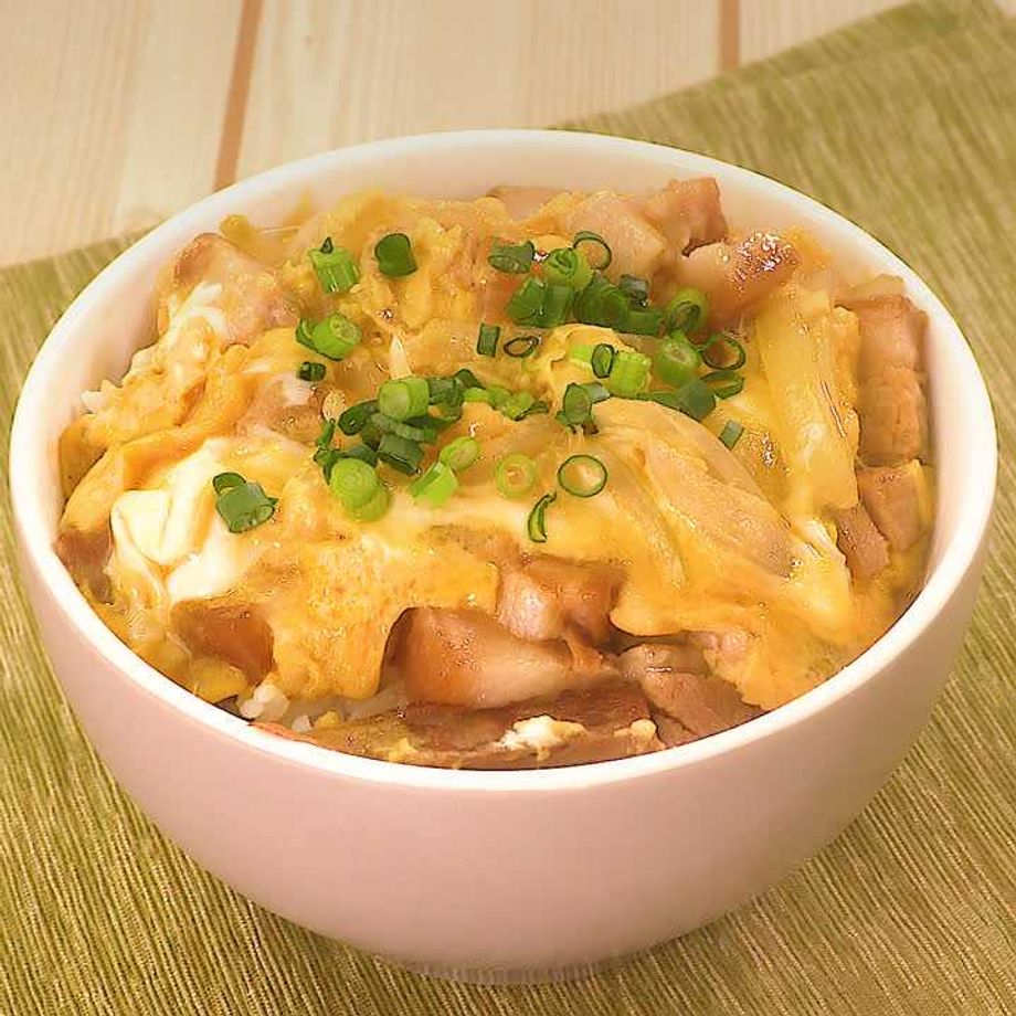 角煮の煮汁で野菜かきたまスープ。と、謎の挽肉オーブン焼きロンドンまんぷく日記 ～行き当たりばったり海外自炊生活～