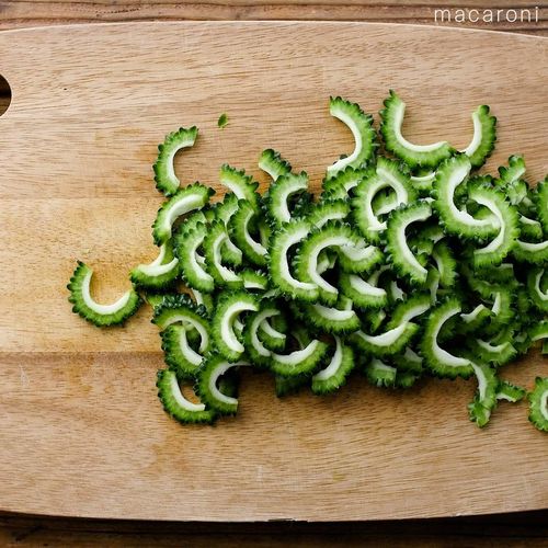 お弁当にもおつまみにも。ゴーヤのうまツナ和え