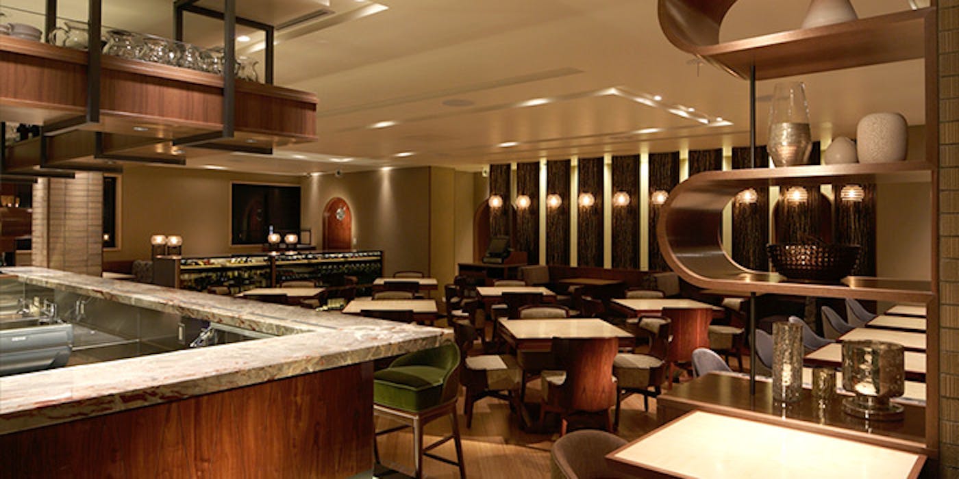 平日、丸の内ランチtabekoひとり暮らしで毎日食べ過ぎ