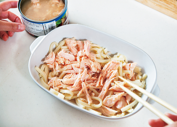 基本からアレンジまで！思わずつくりたくなる「コストコ チキン缶」のレシピ集クックパッド