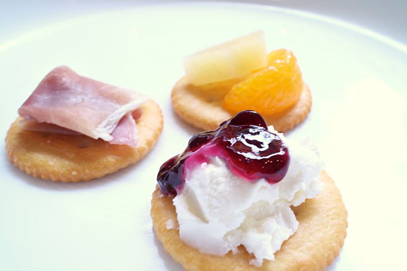 クリームチーズ 特徴・食べ方・合うお酒・保存方法・簡単レシピ・当店のおすすめチーズを紹介！チーズの店コンテ CONTE