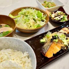 絶対試したい！ネギトロ丼に合うおすすめ献立7選 - macaroni