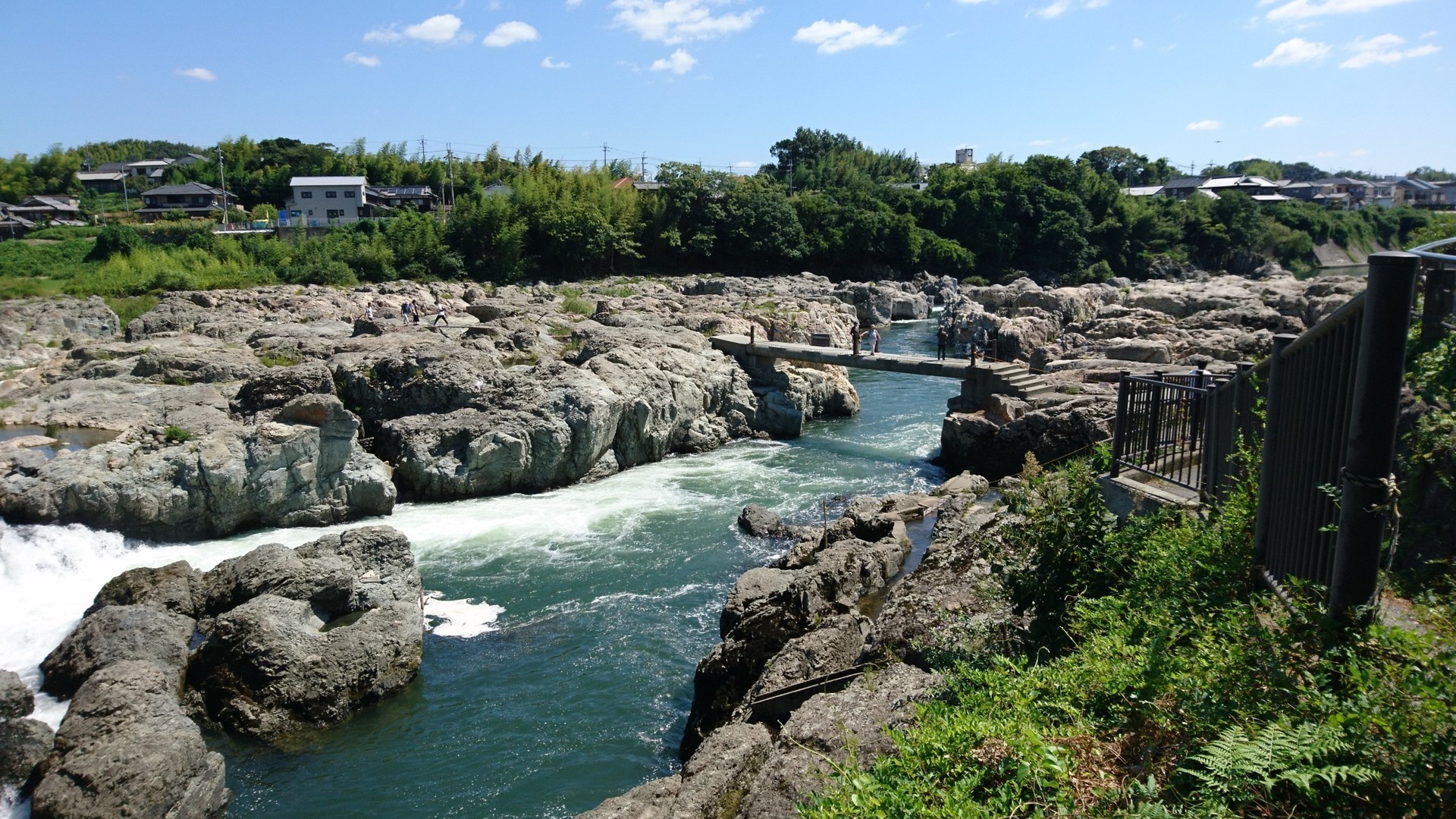 兵庫県加東市 上滝野 料理旅館 滝野荘 で、 法事 おランチ♪ 初！子持ち鮎！と絶景！闘竜灘京都とうさぎの気まぐれ歳時記─京都うさ草抄