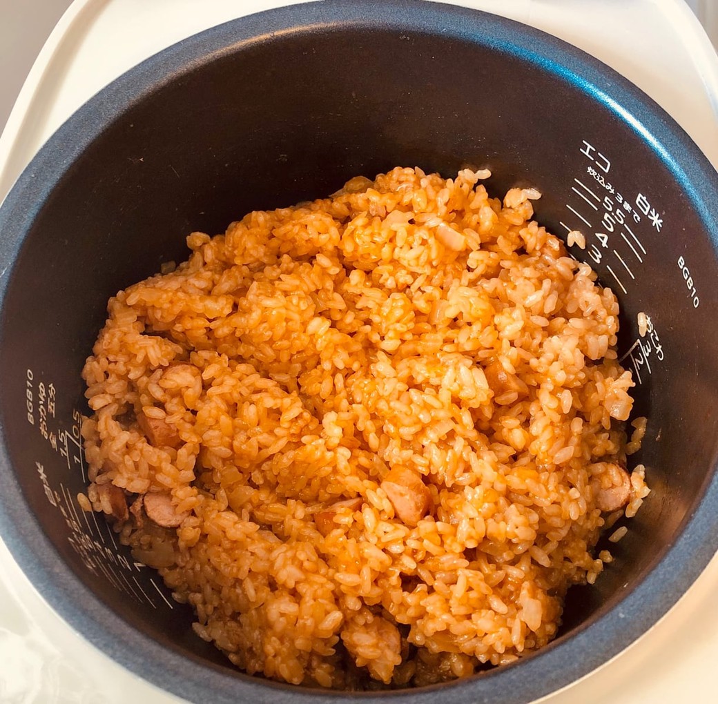 レシピ 炊飯器で一発♬簡単炊き込みチキンライス♬ - しにゃごはん blog