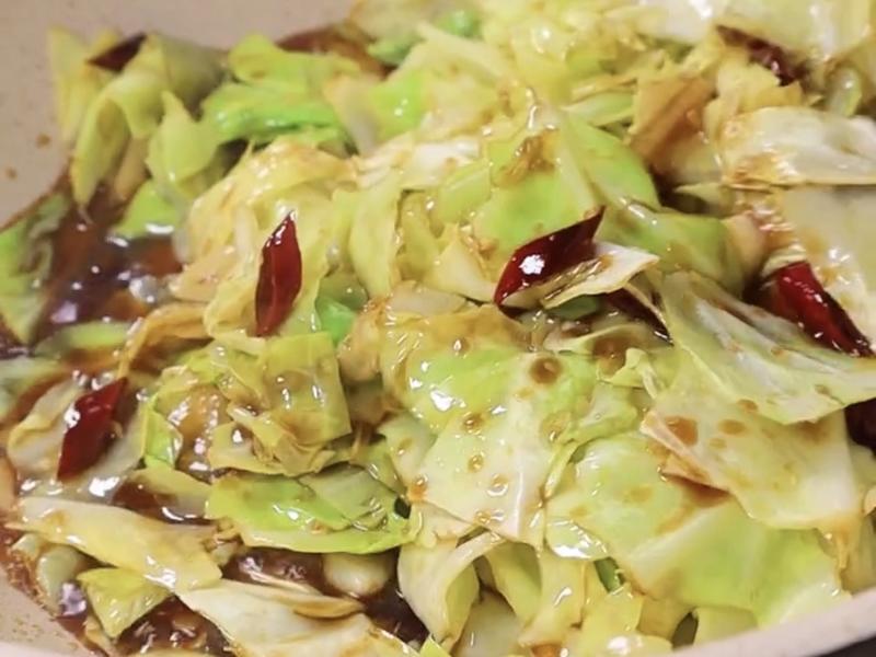 手撕包菜1_图品汇