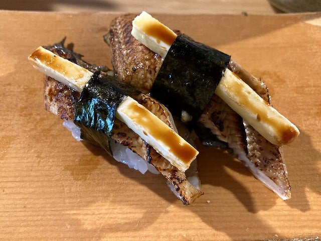 梅田 名物！旨み溢れるうなぎバター、あさりコロッケ！「じねん 梅田 お初天神店」居酒屋リビング大阪Web