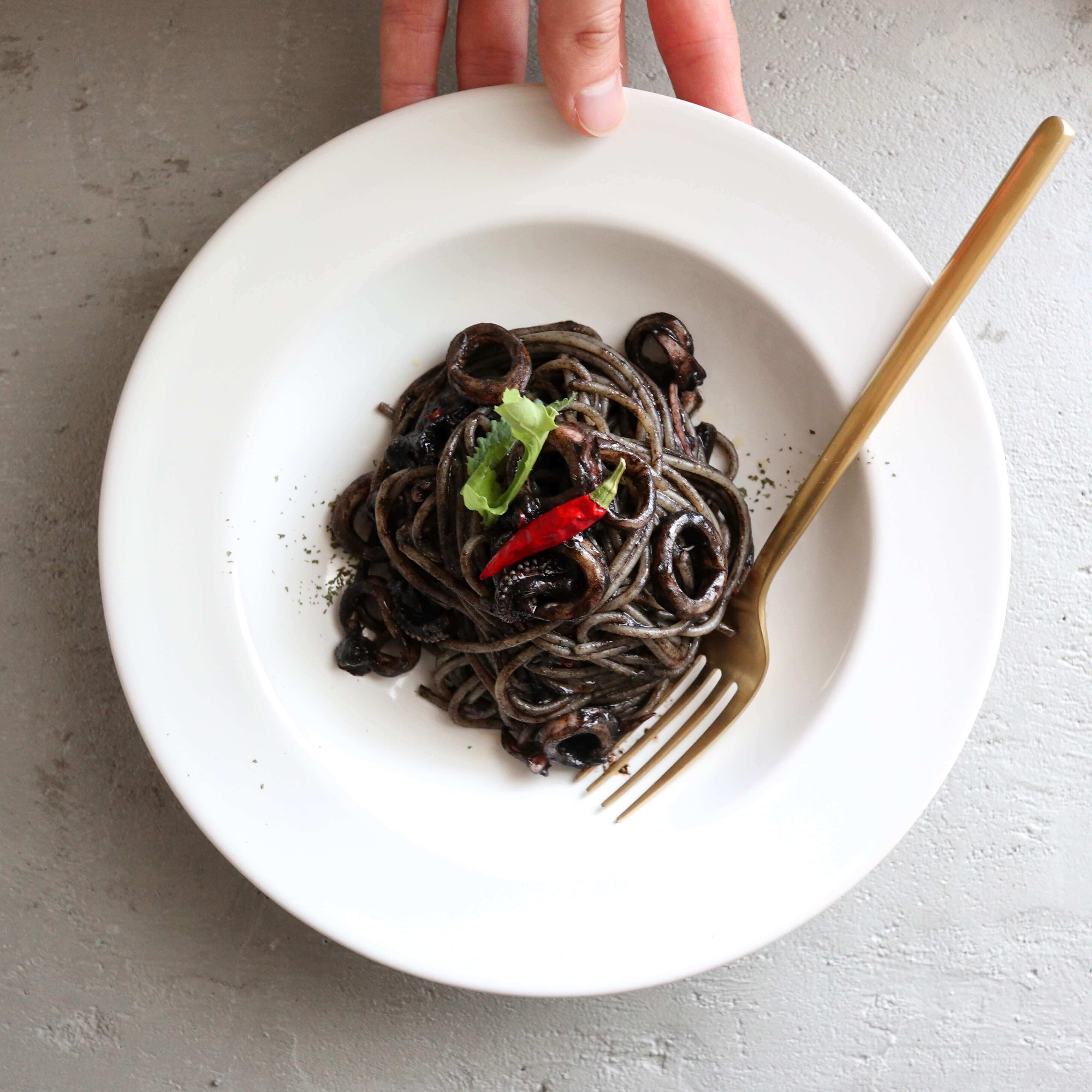 チャオ・そばあけぼのやオンラインストア有楽町で人気のイタリアンを全国にお届け旨味たっぷりイカスミパスタソース