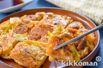 簡単でおいしそう！と思ったら、, ぜひ「👍 いいね 」の絵文字でコメントしてください❣️, 本日ご紹介するのは、⁣⁣,『生モッツァとちくわの磯辺和え』⁣🌊, ⁣⁣, 材料を切ってちぎって混ぜるだけの、5分でできる！とってもお手軽なレシピ🎵,生モッツァレラの濃厚ミルク感と、ふわっと香る磯の風味を楽しめます✨, もう一品ほしいときや、おつまみにもおすすめです😊, ⁣,