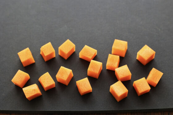 ひと目で分かる！人参の茹で時間と茹で方