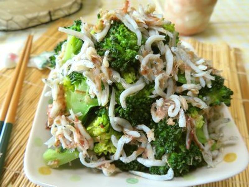 ブロッコリー丸ごと！フライパンだけで作る、 