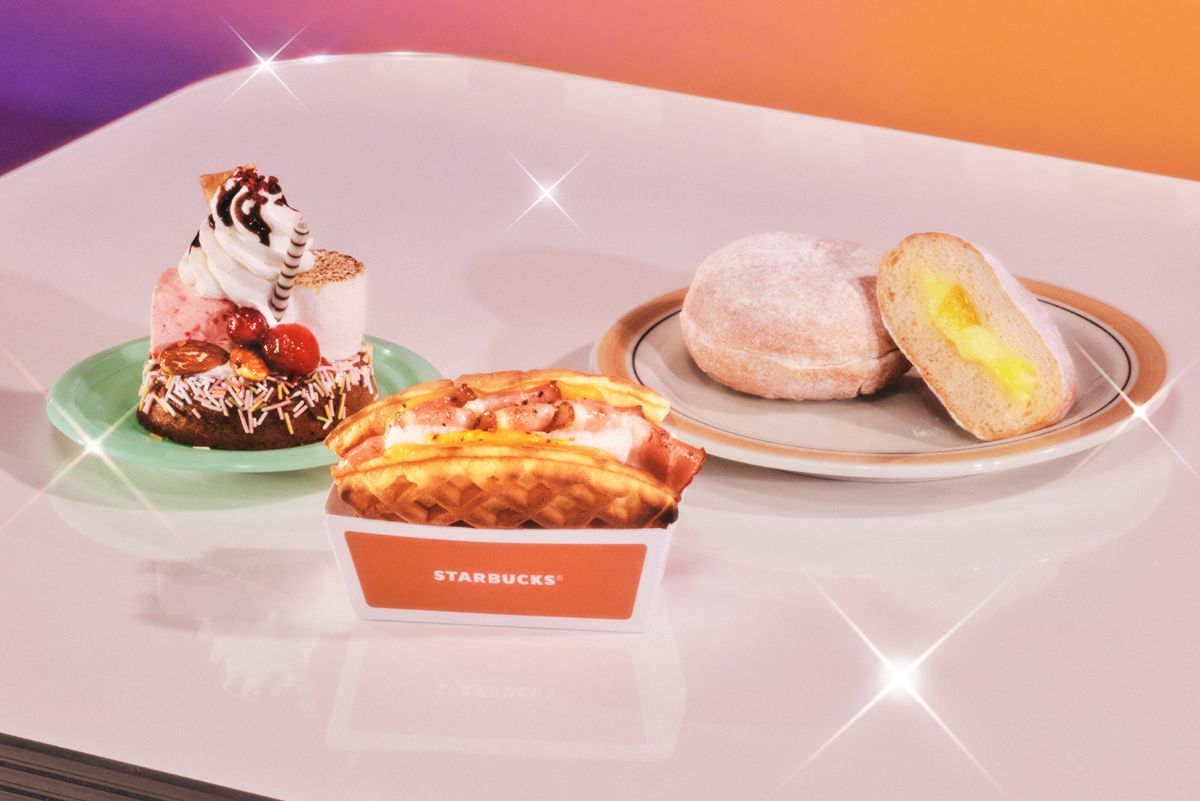 スターバックス冬の新作フードが登場！米粉の抹茶ロールケーキやオレンジのカスタードタルトほか - OZmall