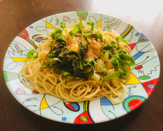 きゅうりの漬物とクリームチーズのパスタ by ＊minachi＊クックパッド簡単おいしいみんなのレシピが392万品