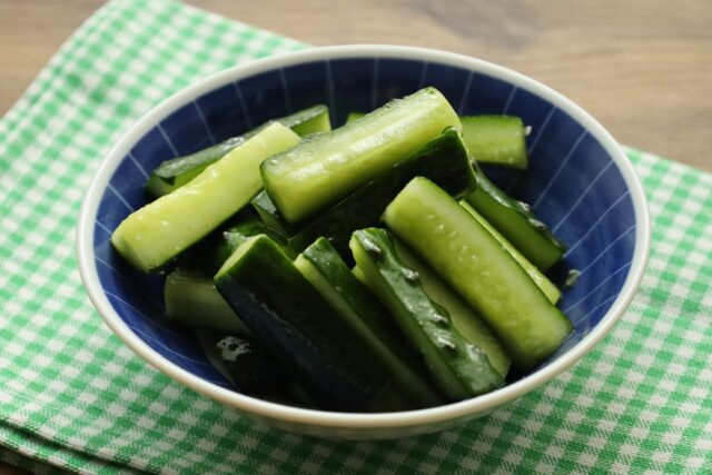 きゅうり1本でお漬物♪わさびめんつゆ漬け