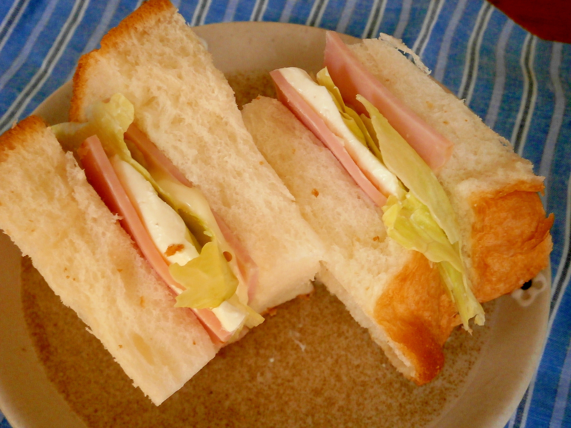 ハムとチーズのホットサンド