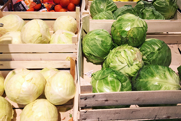 キャベツの芯と外葉も捨てない！おすすめレシピ３選 Farble Online by Oisix ra daichi