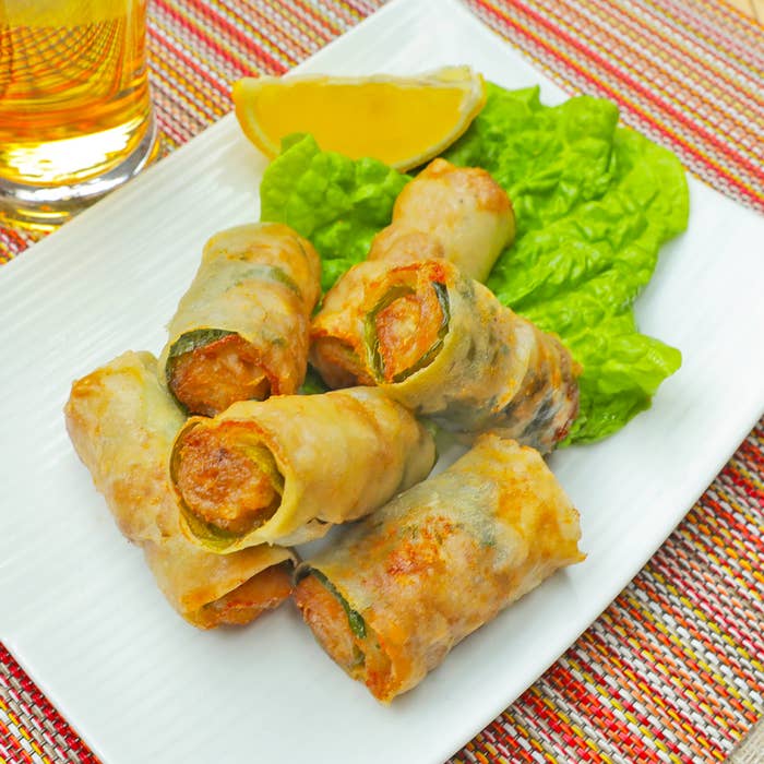 春巻きの皮でハロウィンピッツァ