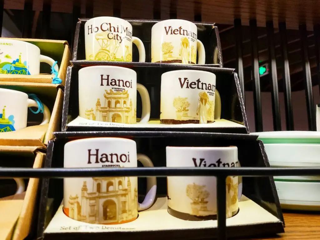 スタバ🌸 ”SAKURAシリーズ”第2弾🌸カラフルポップな Looking Forwardアイテムをご紹介😆🌈Nom deplume ノンデプルーム