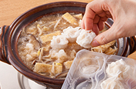 ジャンボ焼売シュウマイ ジューシーでたまらい！皮無しじゃないから食べ応え最高！フライパン一つで出来ちゃう