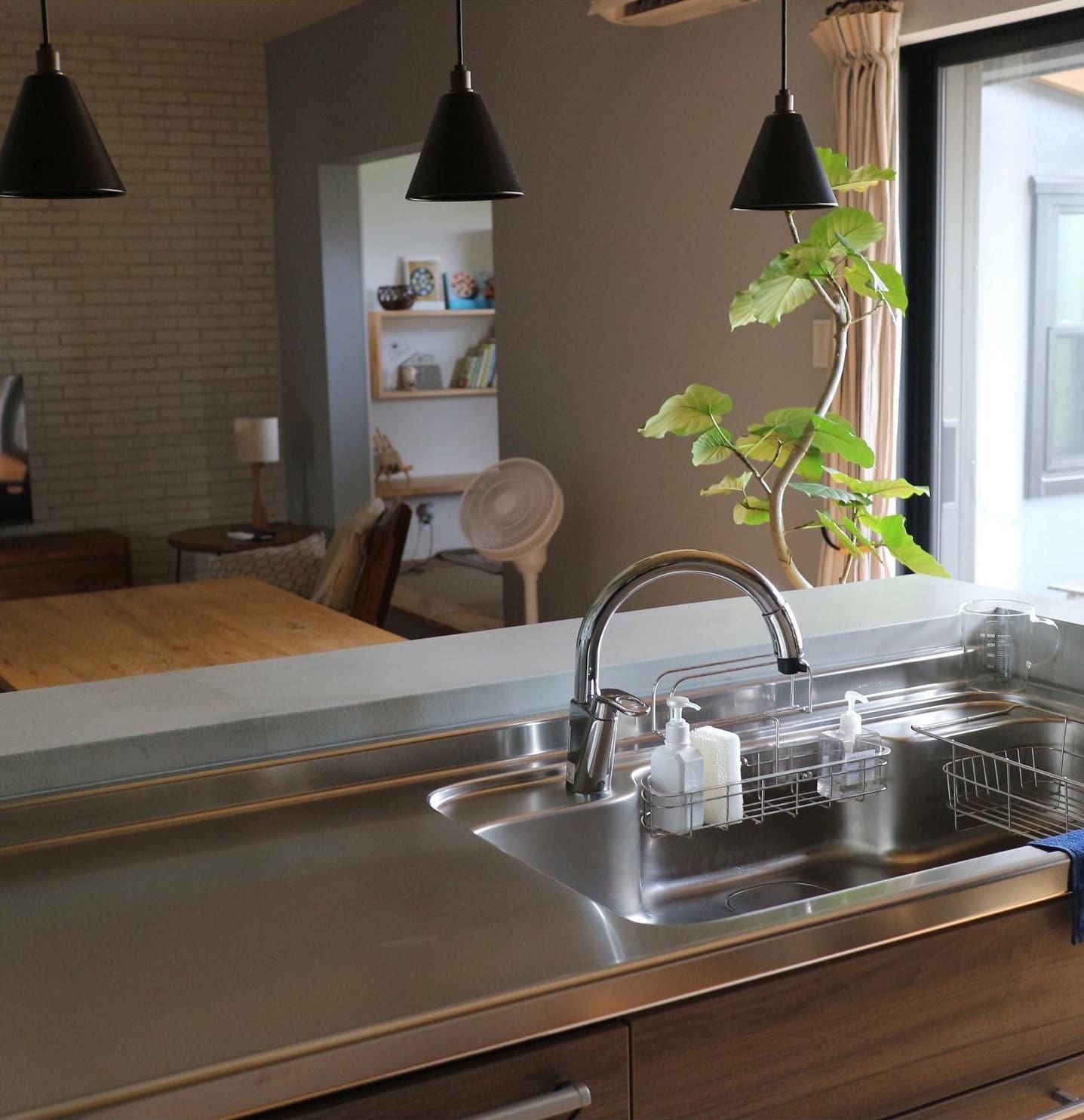 キッチンの立ち上がりは後悔する？よくあるメリットとデメリット間取り迷子