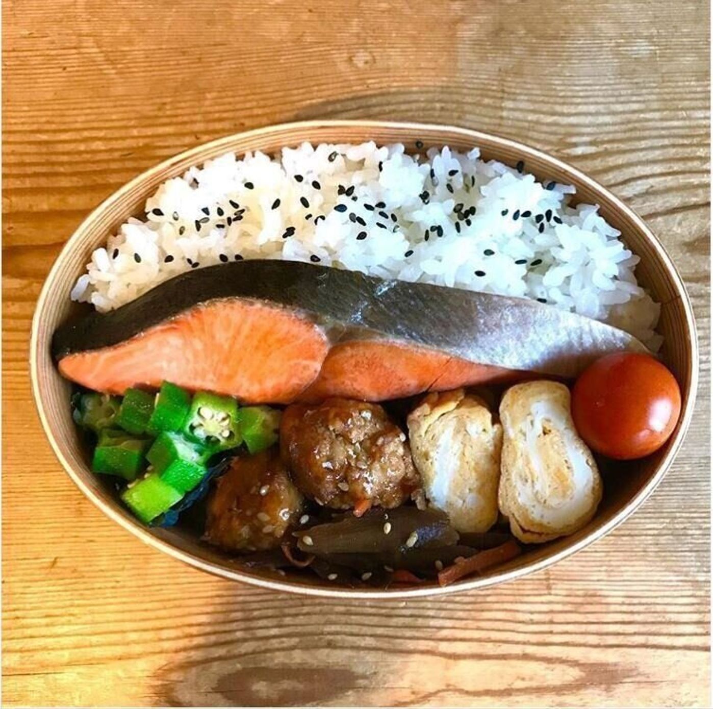 手作り弁当02フリー素材ドットコム