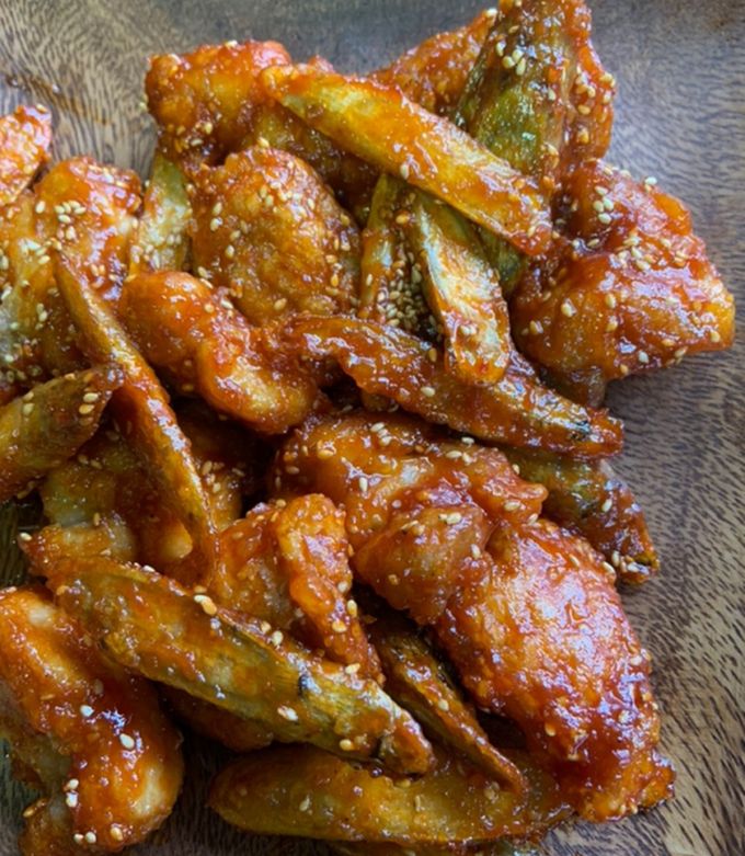 新じゃがと鶏肉のコチュジャン炒め」をらくらくクッキングOKITIVE