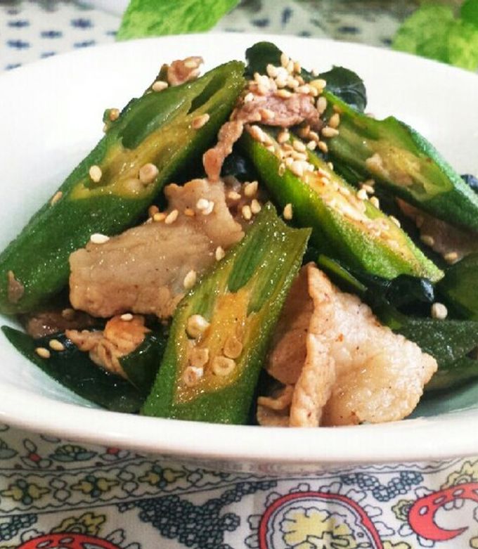『豚なすオクラのコクうま中華炒め』生姜にんにくで食欲そそる♫