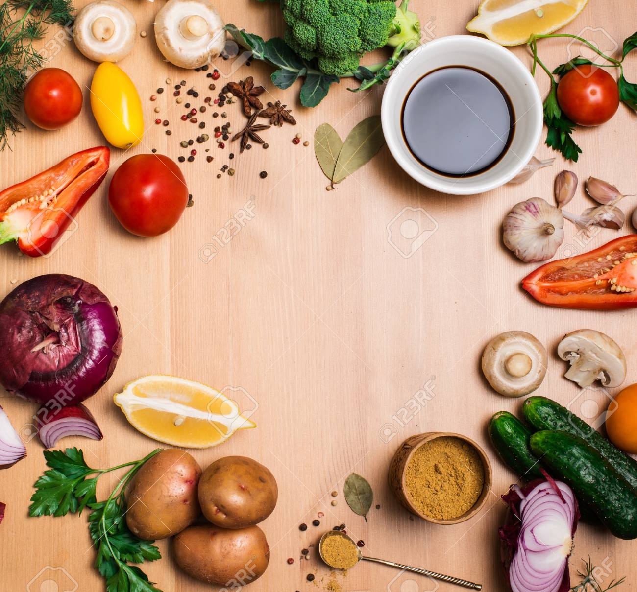 7,753,900点を超える食材のストックフォト、写真、そしてロイヤリティフリーの画像 - iStock野菜, 肉, 食卓