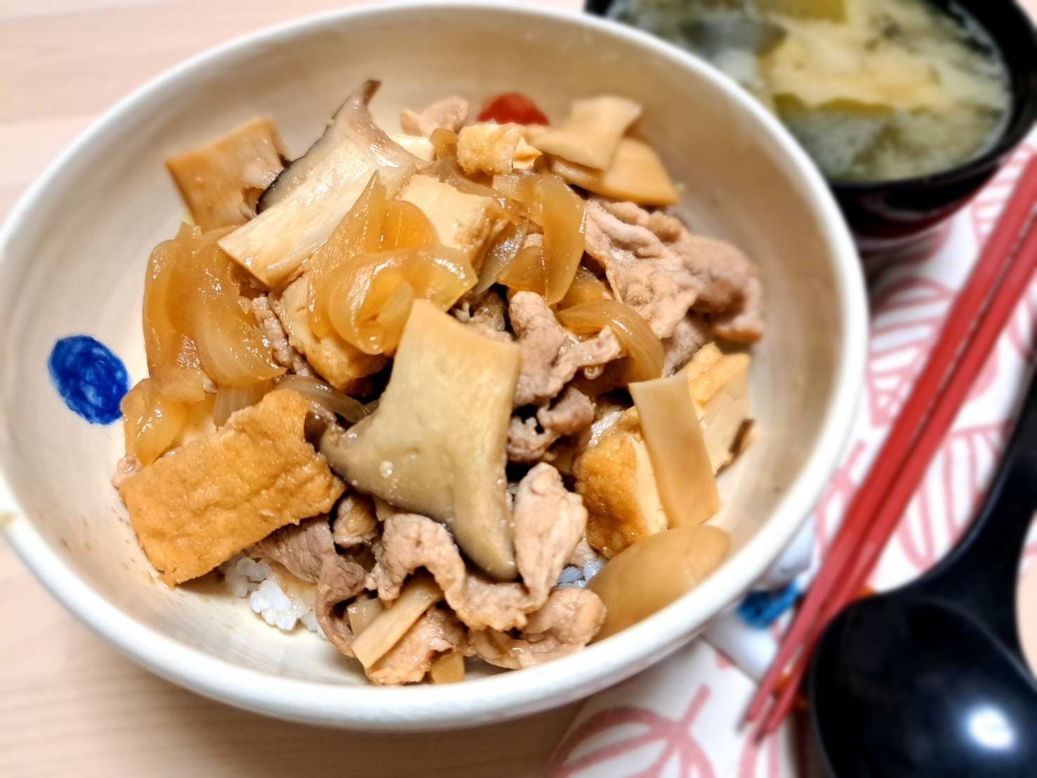 ボリューム満点！節約夜ご飯レシピ おすすめの22選を紹介クラシルレシピや暮らしのアイデアをご紹介