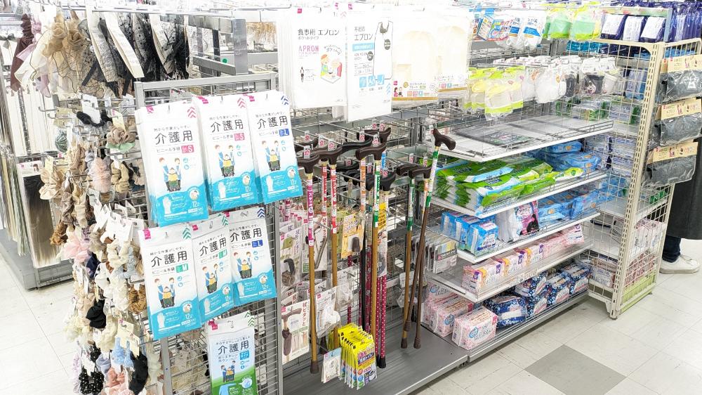 100均ダイソーの「食事用エプロン」を全部買ってみます 3種類rooms19