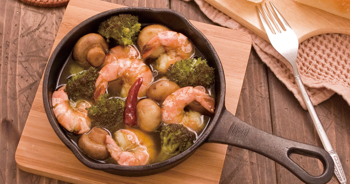 ごろっとベーコンとマッシュルームのアヒージョ風