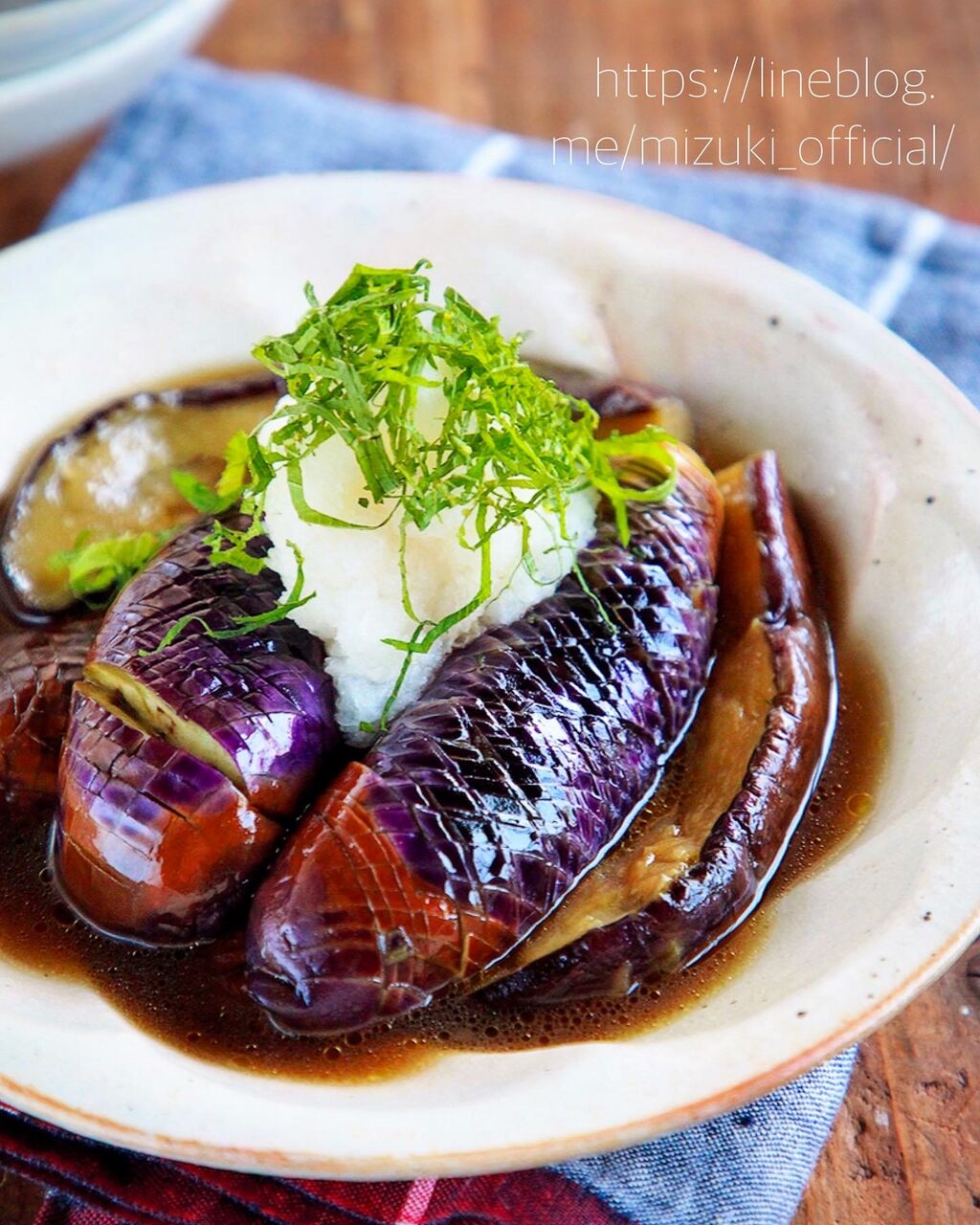 めんつゆでお手軽。香り豊かな「ナスの焼き浸し」の作り方