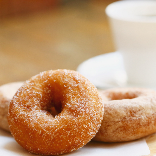 揚げないからヘルシー！米粉のもちもち焼きドーナツフーディストノート