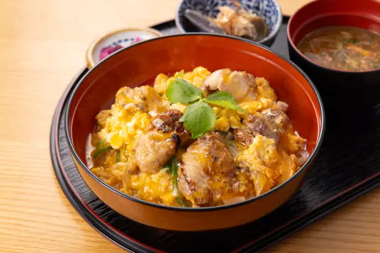 10分で出来る！焼き鳥缶で『親子丼』 缶詰アレンジ料理レシピはParty Kitchen🎉