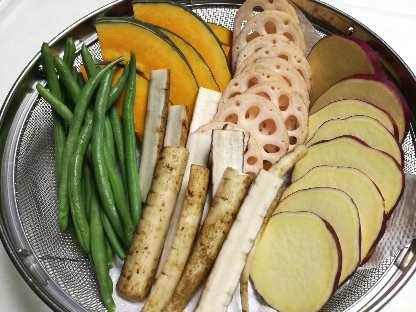 ストウブでごぼうのキーマカレ