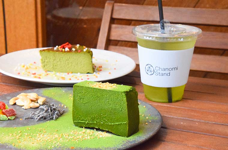 フランスと日本を代表する人気パティシエ 青木 定治 が手掛ける抹茶スイーツ店「MATCHA pâtisserie SadaharuAOKI」7月11日原宿にオープン、ウルトラマンとバルタン星人も登場2025年7月10日- エキサイトニュース
