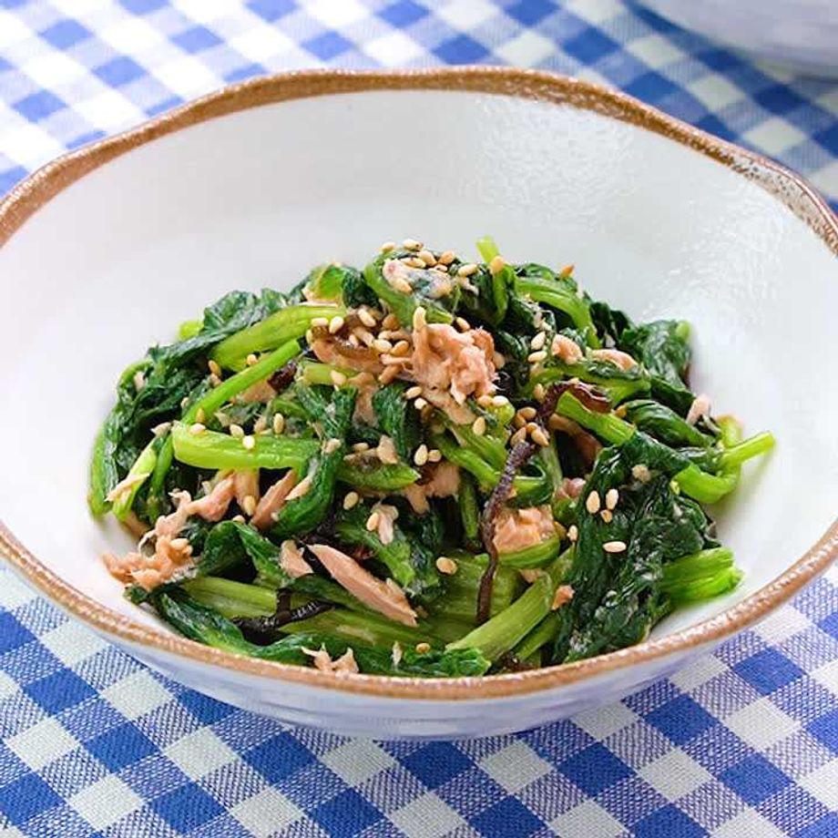 玉ねぎとほうれん草のツナ炒め