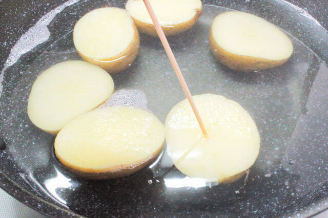 じゃがバターのレシピと作り方！じゃがいもが美味しくなる茹で方とは