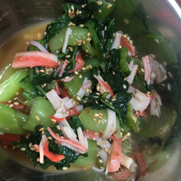 レンジで2分！チンゲン菜とカニカマの旨塩和え