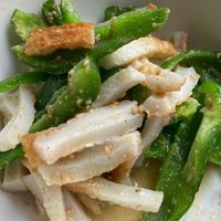 レンジで簡単！ピーマンとちくわと生姜の塩昆布和え