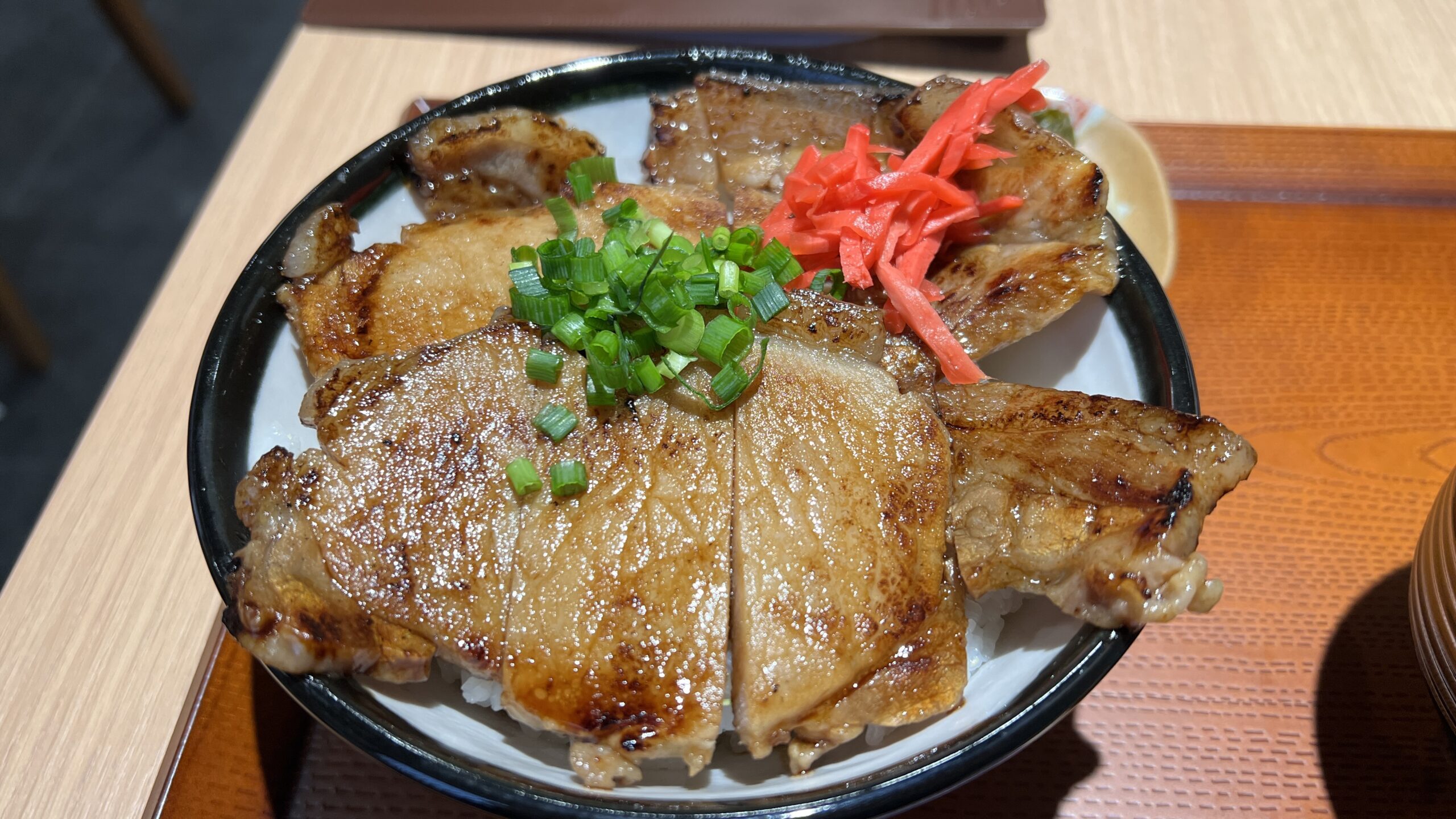 野さか - 西武秩父 豚丼食べログ