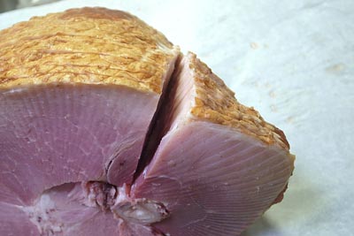 コストコの『スパイラルハム』という巨大な骨付き肉はどうなの？ 煮込み料理に使うと抜群のおいしさmitok ミトク