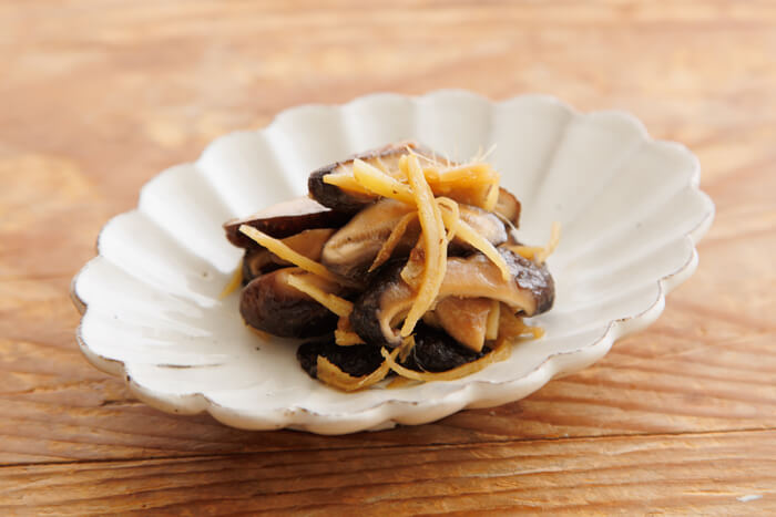干し椎茸と焼き豆腐のめんつゆ常備菜