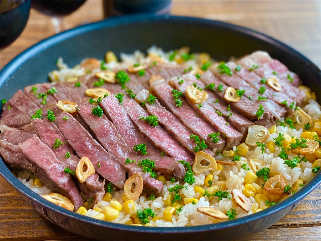 冷めてもおいしいステーキ& ガーリックライスcesario_料理家が投稿したフォトブックLemon8