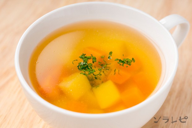 野菜たっぷり❤️簡単コンソメスープ♪ by ときんときんクックパッド簡単おいしいみんなのレシピが392万品