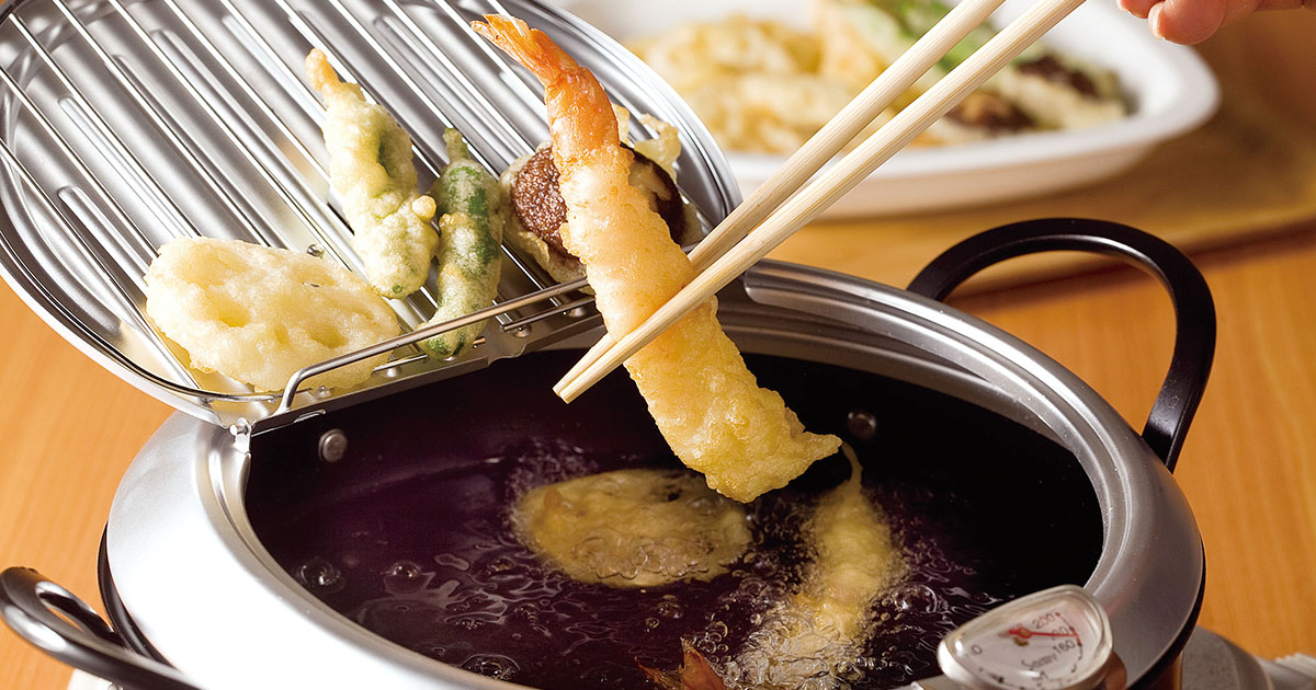 天ぷら鍋 鉄 揚鍋 36cm _ プロ愛用 業務用 揚げ鍋 てんぷら鍋 和食用鍋 日本料理用鍋 直火対応 鉄製天ぷら鍋 料亭 和食レストラン 居酒屋施設 料理教室 ケータリング _AB1791 楽天市場 ﾅｶｵ 鉄 揚鍋 27cm 板厚3.2mm揚げ鍋天ぷら鍋天麩羅鍋鉄製業務用