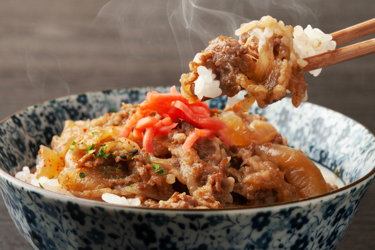 旨みたっぷり つゆだく牛丼