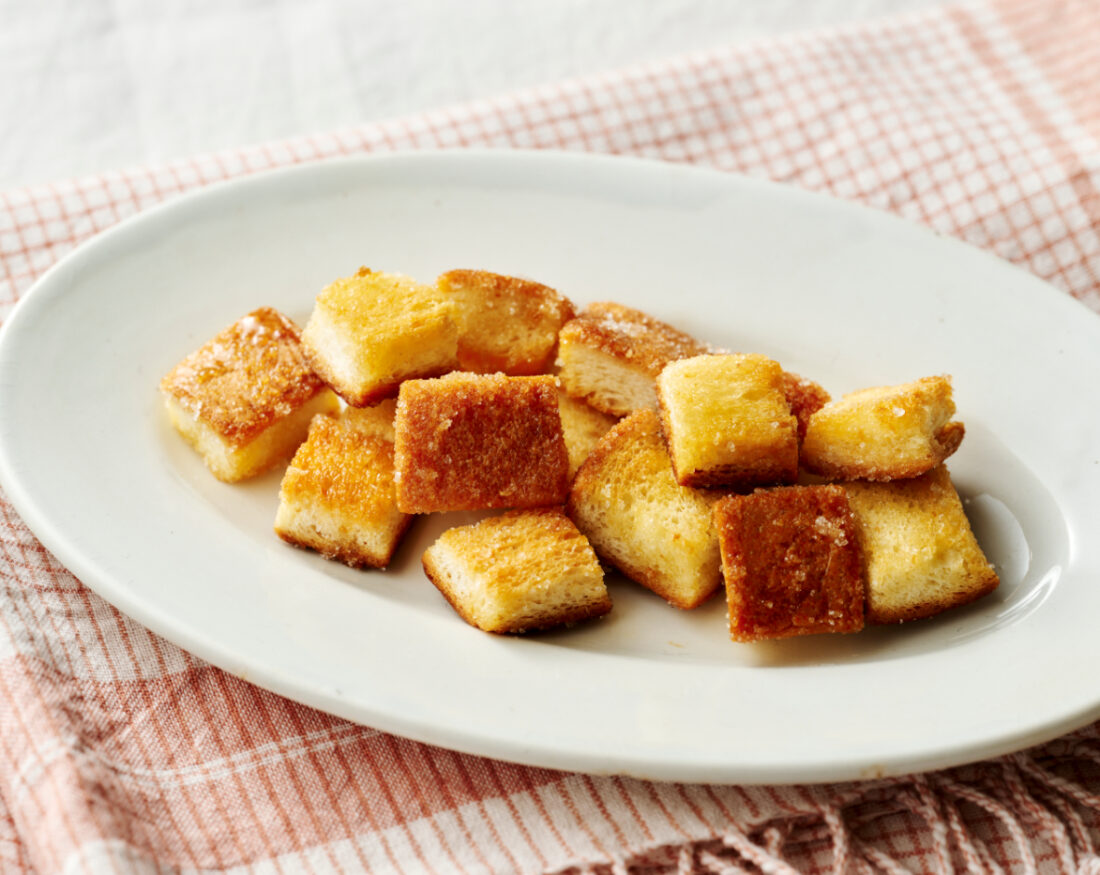 チューブバターでつくるパン耳ラスク