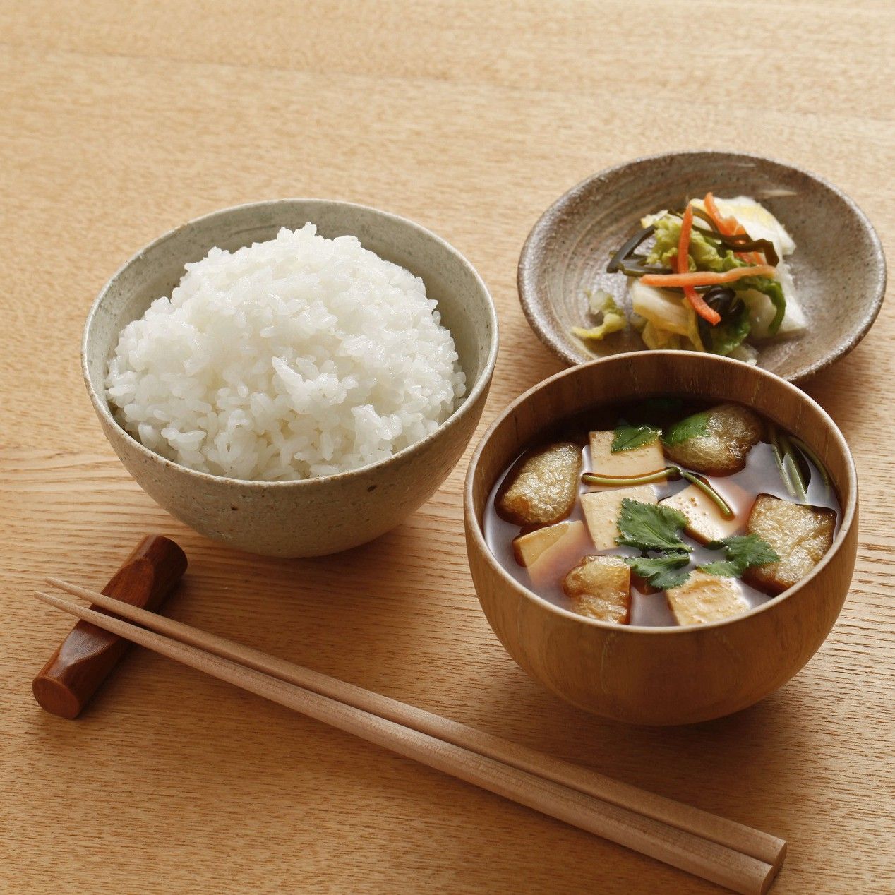 一汁一菜をゆっくり食す。丁寧に楽しむ 粗食 の魅力と献立サンプル帖。キナリノ